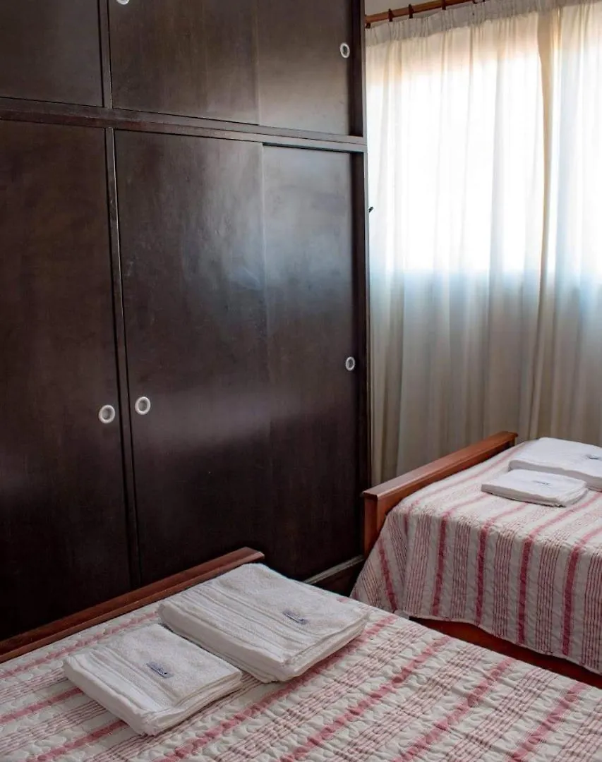 Amplio Departamento -Excelente Ubicacion- Con Cochera Mendoza Apartment